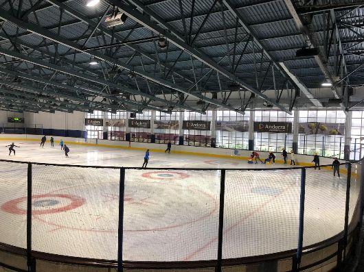 Ice Rink Ushuaia The Mountain Hotel Arinsal Ice Rink Ushuaia The Mountain Hotel Arinsal