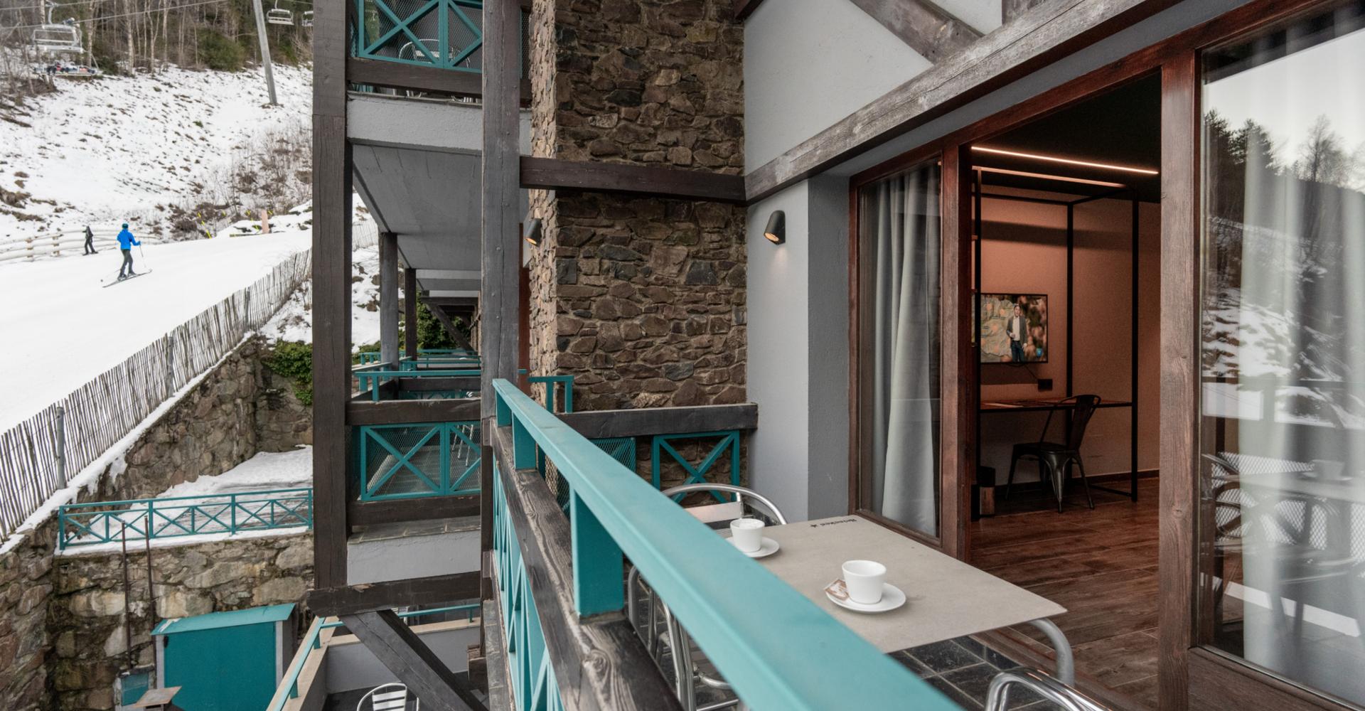 Junior suite Ushuaia The Mountain Hotel Arinsal Junior suite Ushuaia The Mountain Hotel Arinsal